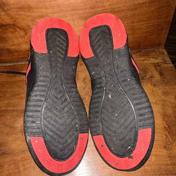 RBX size 9.5 men’s red black sneakers tennis running shoes - Picture 6 of 7